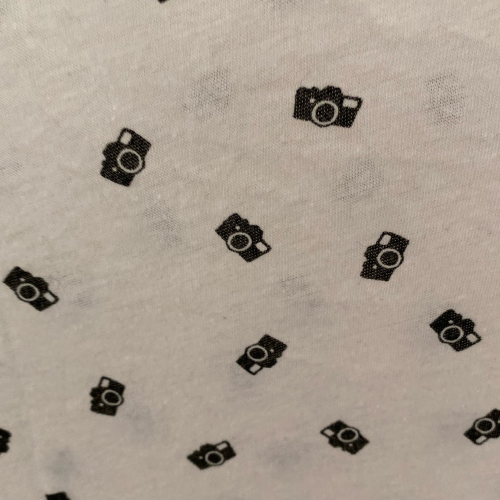Urban outfitters camera shirt - Picture 4 of 5